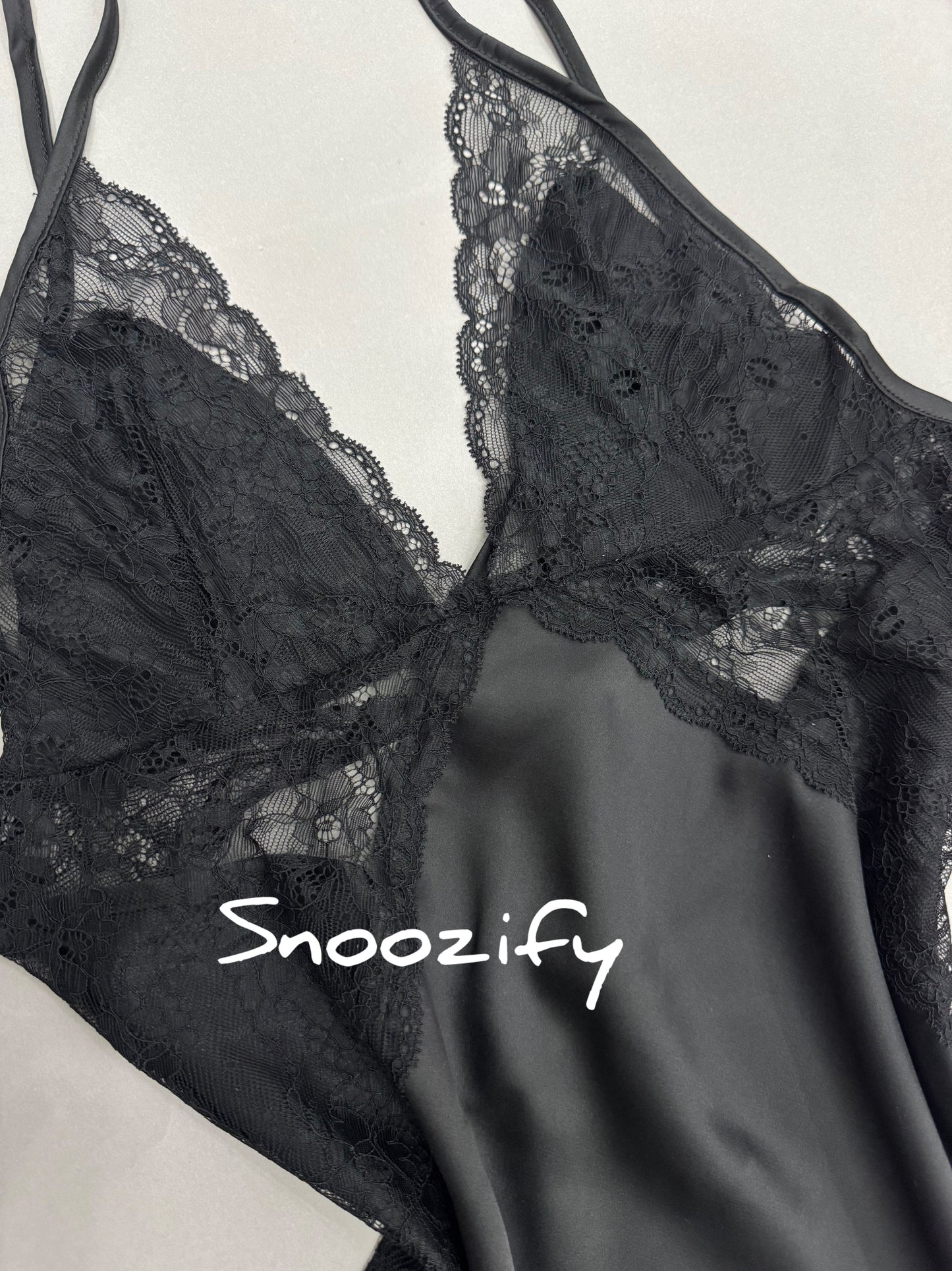 Pink & Black - Snoozify