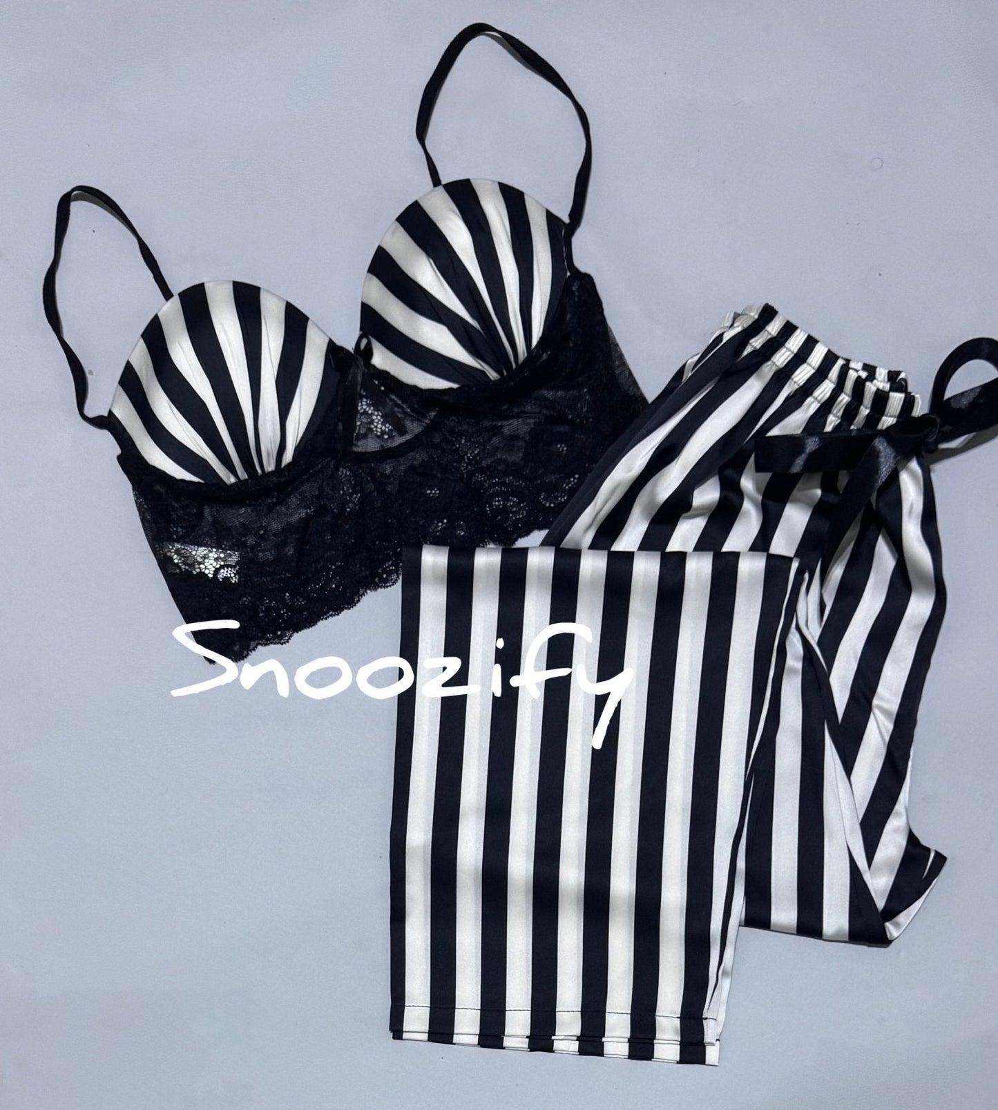 Striped Elegance توب مع بنطلون ستان - Snoozify