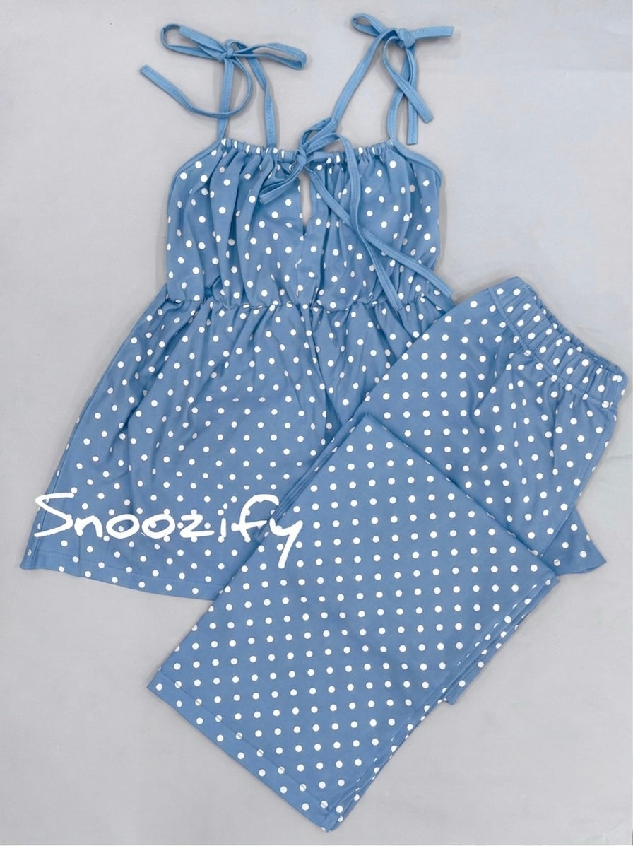 Baby blue & Dot