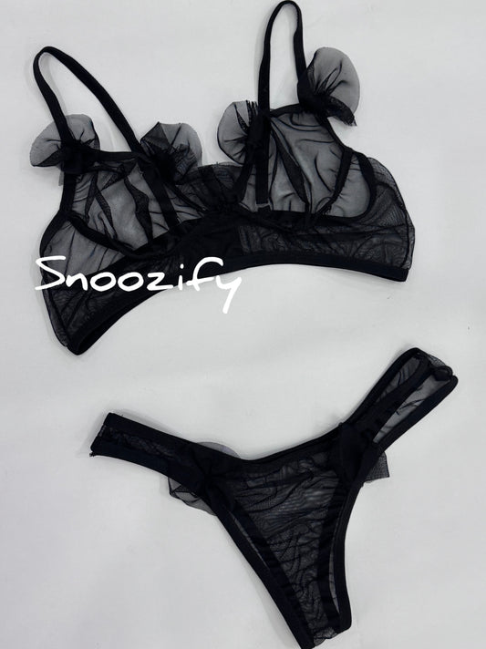 Black Flowers - Snoozify