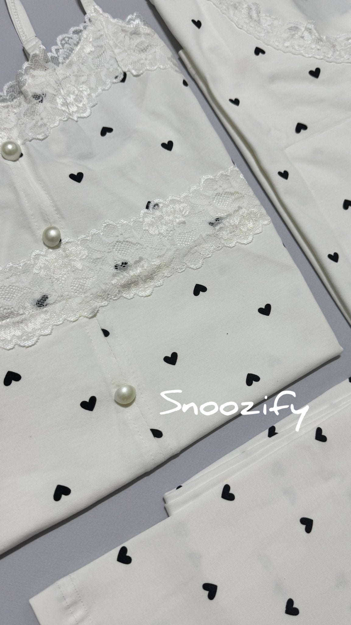 Black Heart - Snoozify