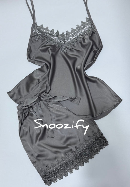 Charcoal Lace - Snoozify